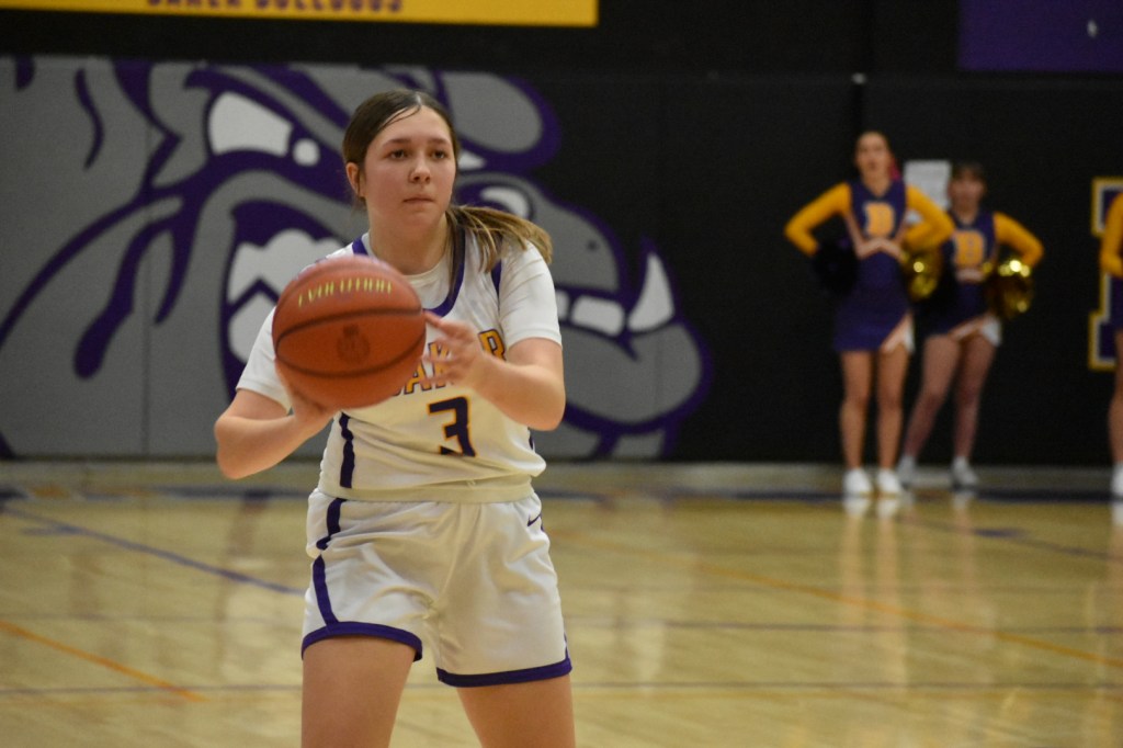 HIGH SCHOOL BASKETBALL: Bulldogs take on Vale Tuesday, then start Greater Oregon League schedule Thursday at Pendleton