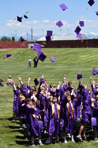 Baker High School graduation rate rises, exceeds Oregon average